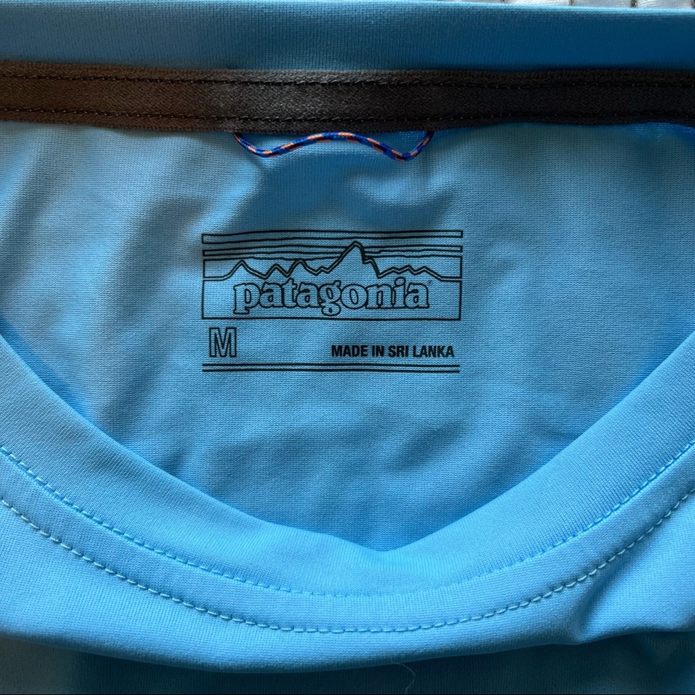 Patagonia Long-Sleeved Capilene Cool Daily Fish Graphic Shirt, Men’s Medium - Picture 6 of 8